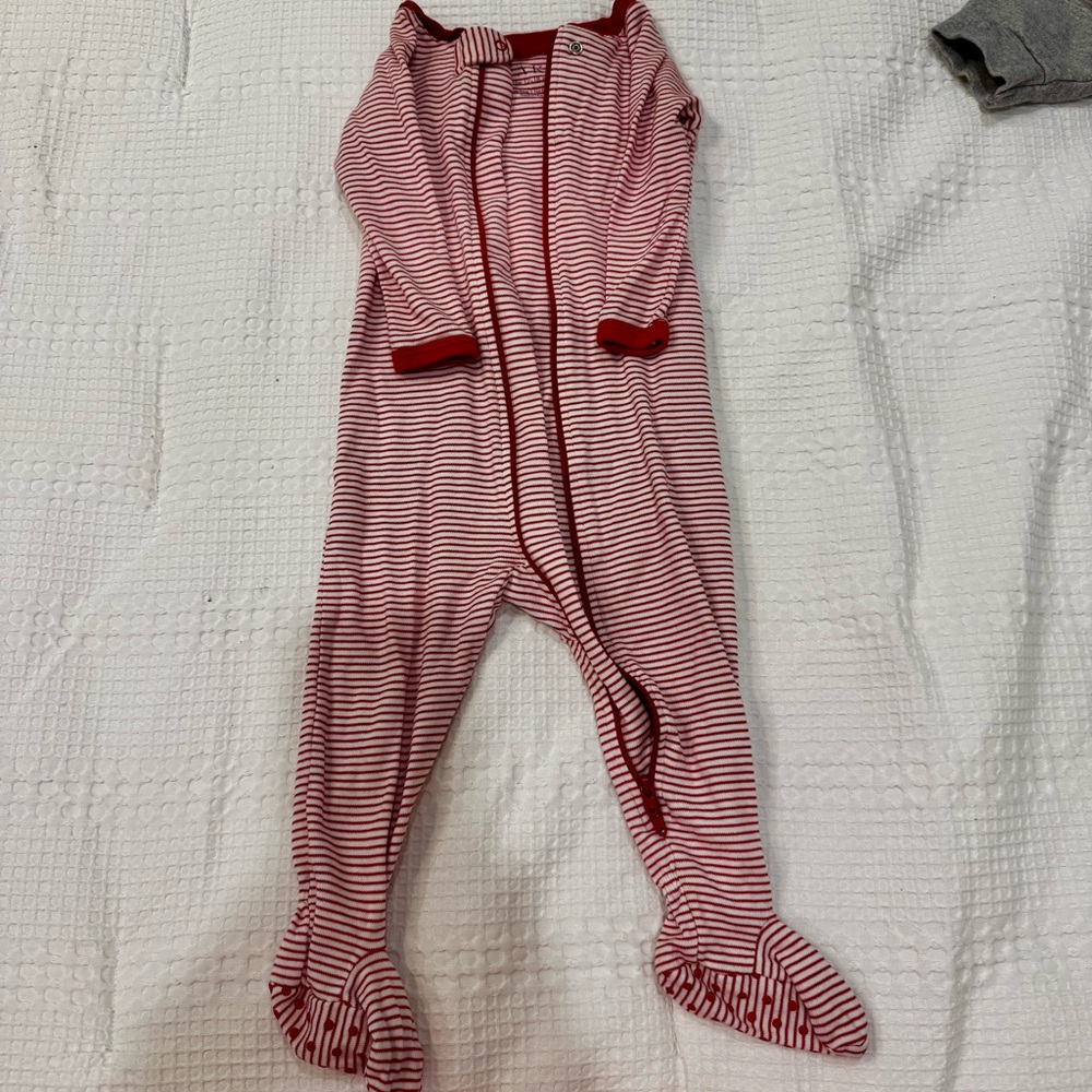 LAKE Pajamas baby footie pajamas in red stripe